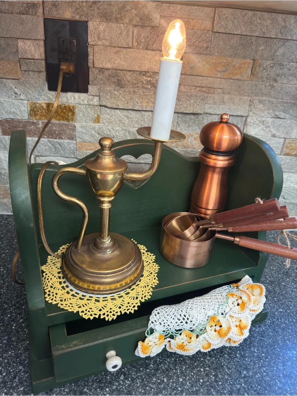 Vintage Brass Chamberstick Table Lamp – Classic Candle Style
